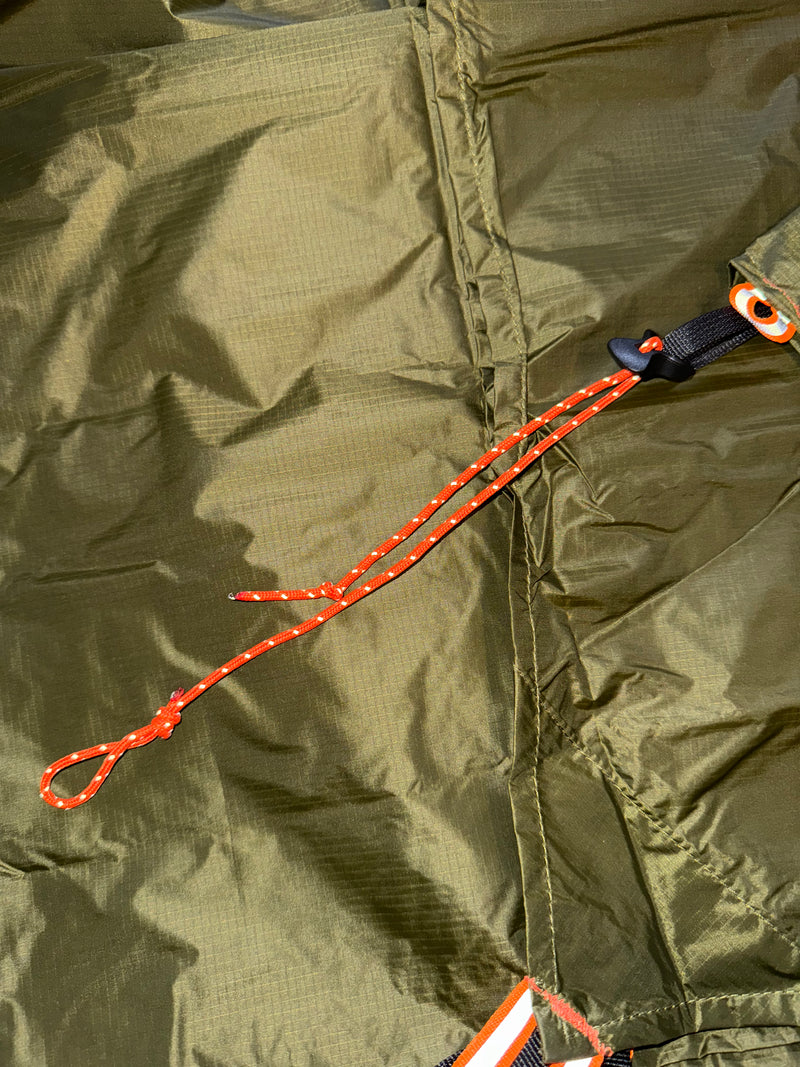 Load image into Gallery viewer, lightweight tarp shelter for rain snow and shade