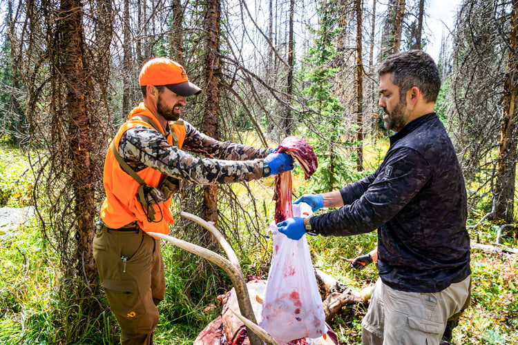 The Best Game Bags For Elk The Wapiti - game bag system is a must-have for all Elk hunters. Designed for elk meat on bone quarters and meat parts or like sized game. This small convenient species specific product contains 5 game bags with our signature light reflective attachments for easy locate in the dark and lock loops. A perfect fit for the Back Country Hunter. The Last Game Bags You'll Ever Need!
