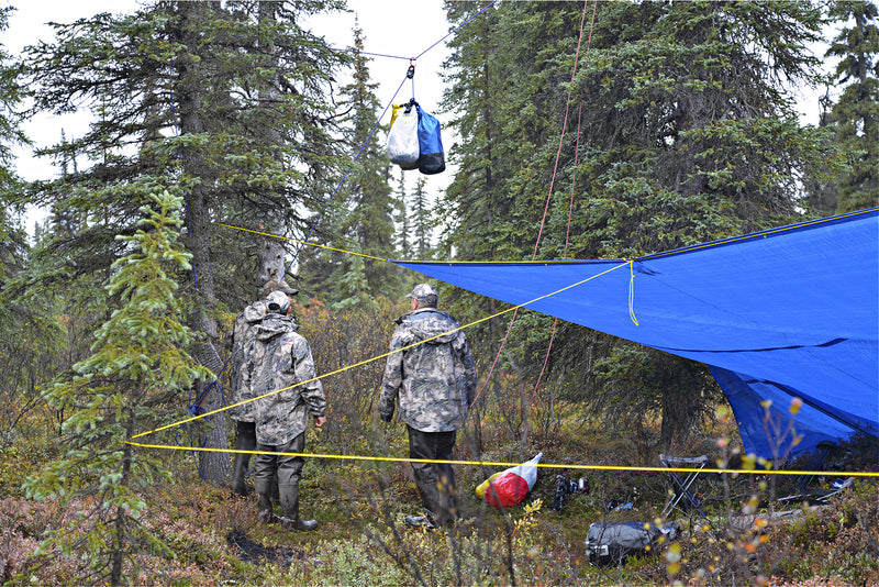 Load image into Gallery viewer, The Hanger - Bear Bag, Multi Use Food hanging system / shelter / Clothes Line
